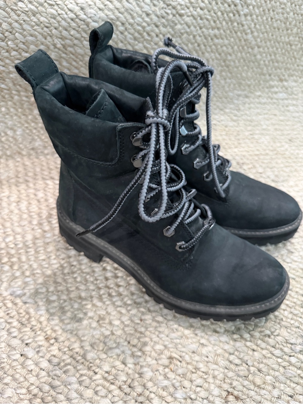 Timberland Black Lace-Up Nubuck Ankle Boots